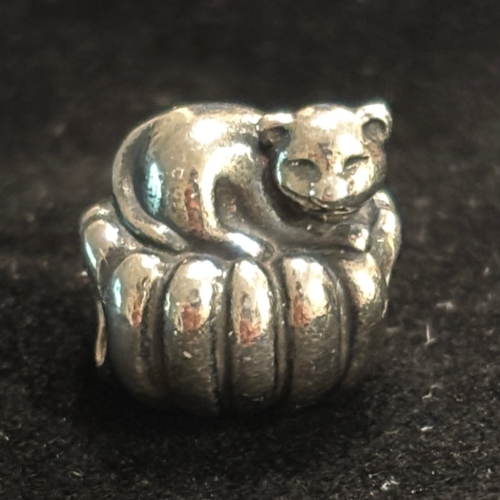 Pandora 925 Silver Cozy Cat Charm *RETIRED*